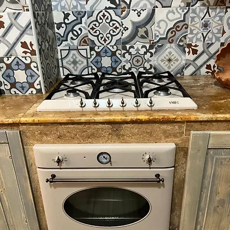 Centro Storico - Casa Vacanze “ Cesira “ Apartment *
