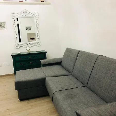 Centro Storico - Casa Vacanze “ Cesira “ Apartment *