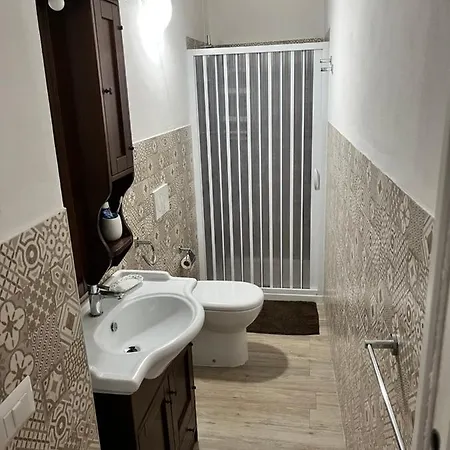Apartment Centro Storico - Casa Vacanze “ Cesira “ *